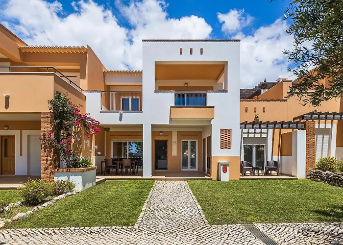 Vale Da Ribeira Residences